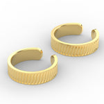 Load image into Gallery viewer, swirl-design-toe-ring-in-yellow-gold-mgs11446angle2-nl-wg