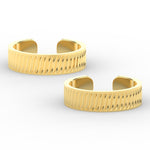 Load image into Gallery viewer, swirl-design-toe-ring-in-yellow-gold-mgs11446angle3-nl-wg