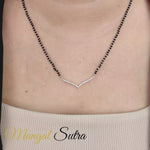 Load and play video in Gallery viewer, Simple Diamond Delicate Mangalutra