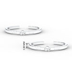 Load image into Gallery viewer, Simple Flower Design Toe Ring