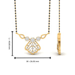 Load image into Gallery viewer, Traditional Delicate Fan Shaped Diamond Pendant