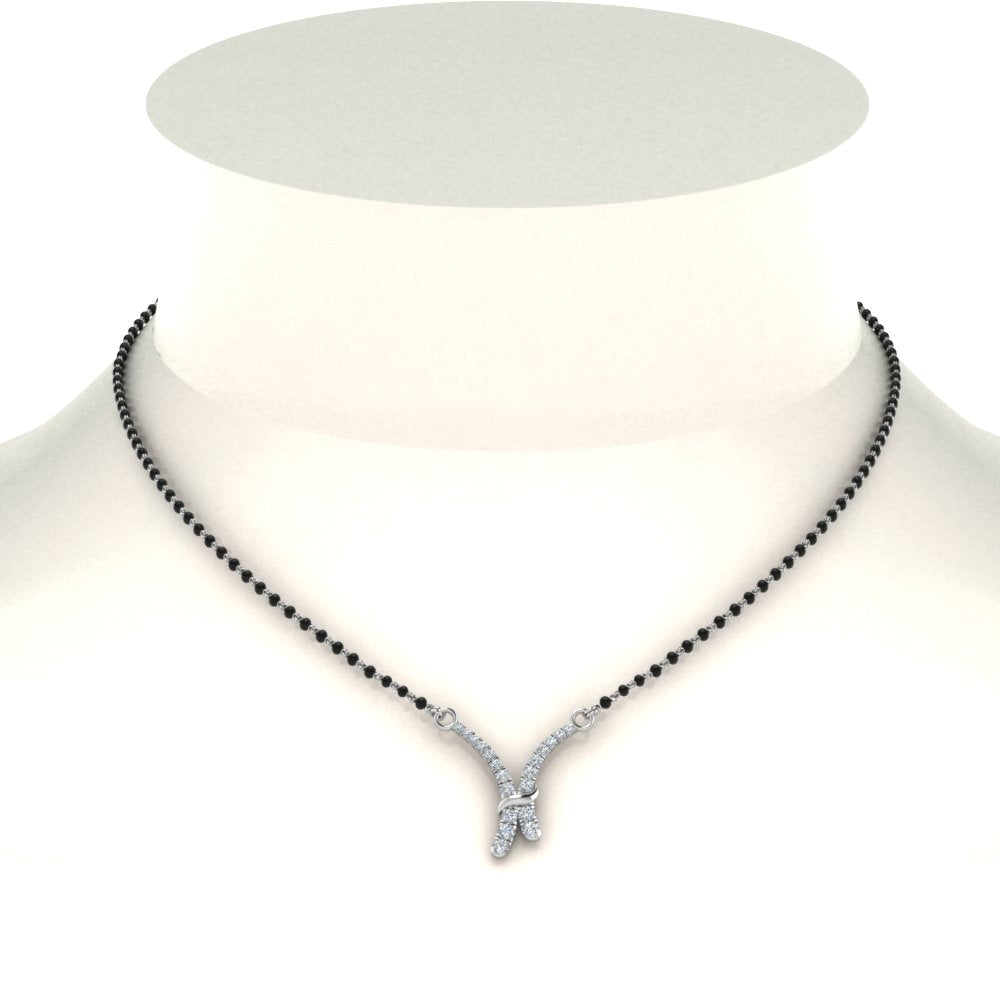 V-Shaped-Graduated-Diamond-Mangalsutra