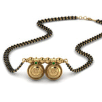Load image into Gallery viewer, Vati-Maharashtrian-Mangalsutra-With-Emerald
