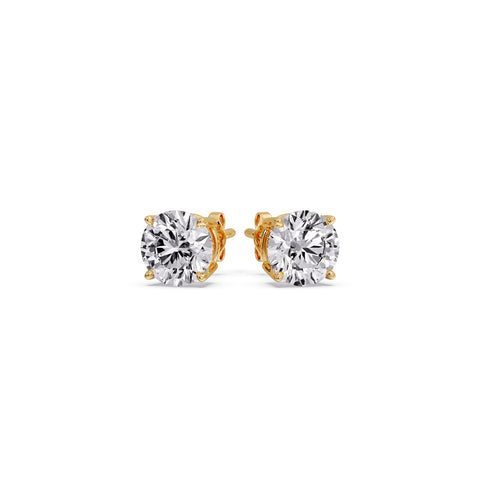 Round Natural Diamond Stud Earring