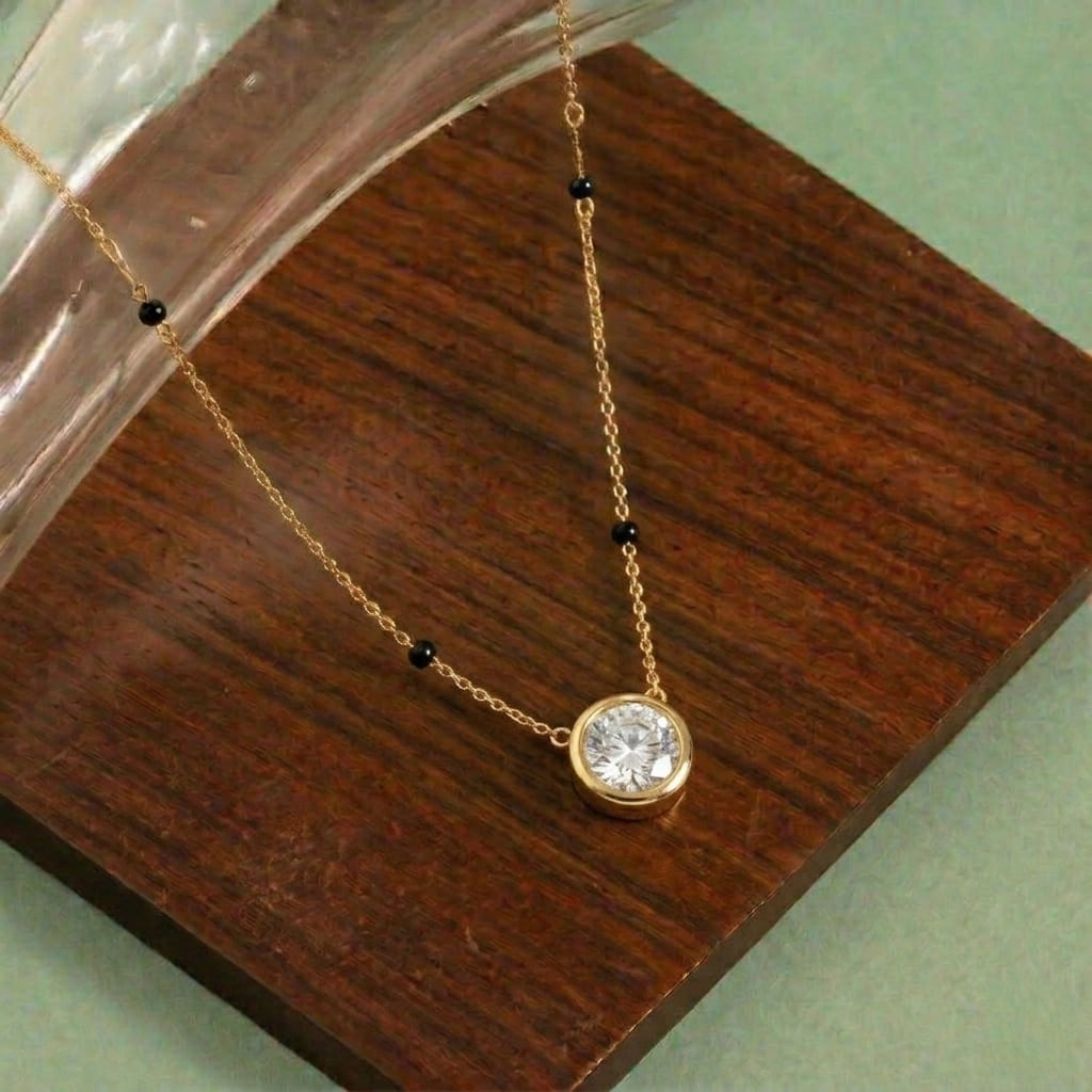 1. Solitaire Mangalsutra
