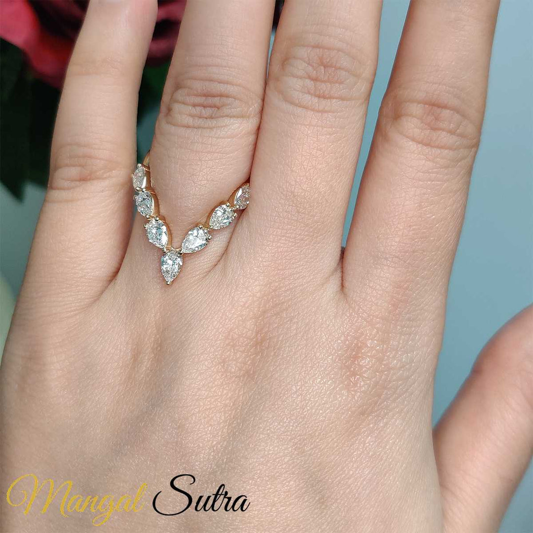 Pear-shape-diamond-vanik-ring-in-14k-yellow-gold-mgs10992-11