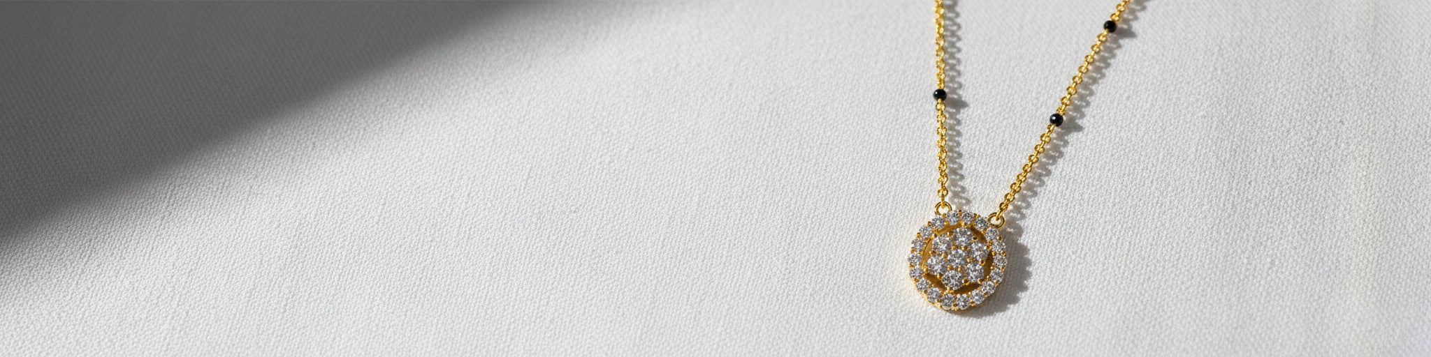 Why Choose Modern Mangalsutras? Redefining Tradition for Today’s Women