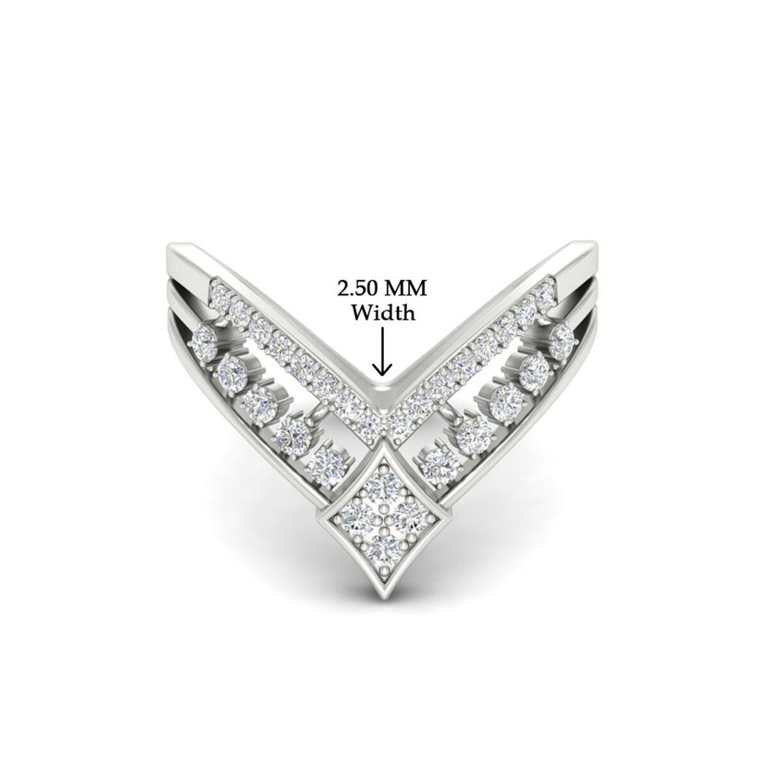 Double Row Crown Chevron Diamond Vanki Ring