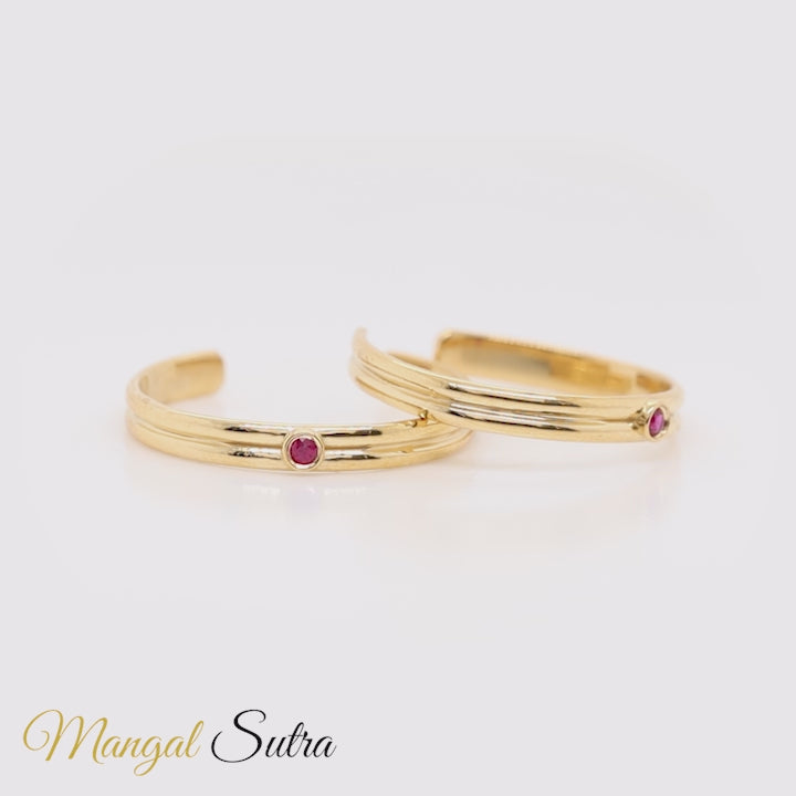 Double-Line-Ruby-Toe-Rings-in-yellow-gold-720 