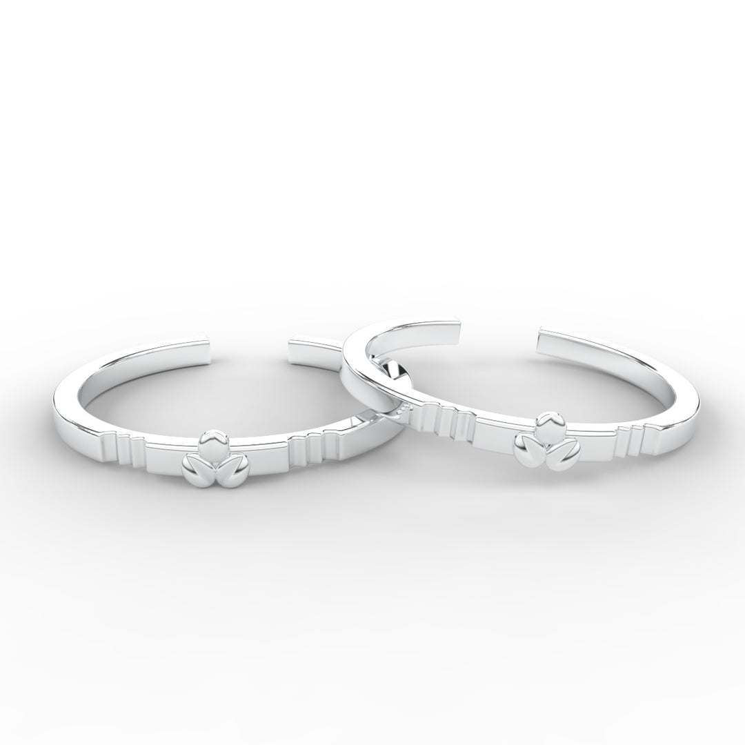 Simple Flower Design Toe Ring