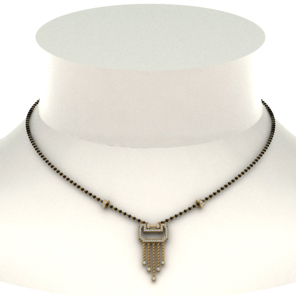 Diamond-Pendant-Mangalsutra-For-Bride