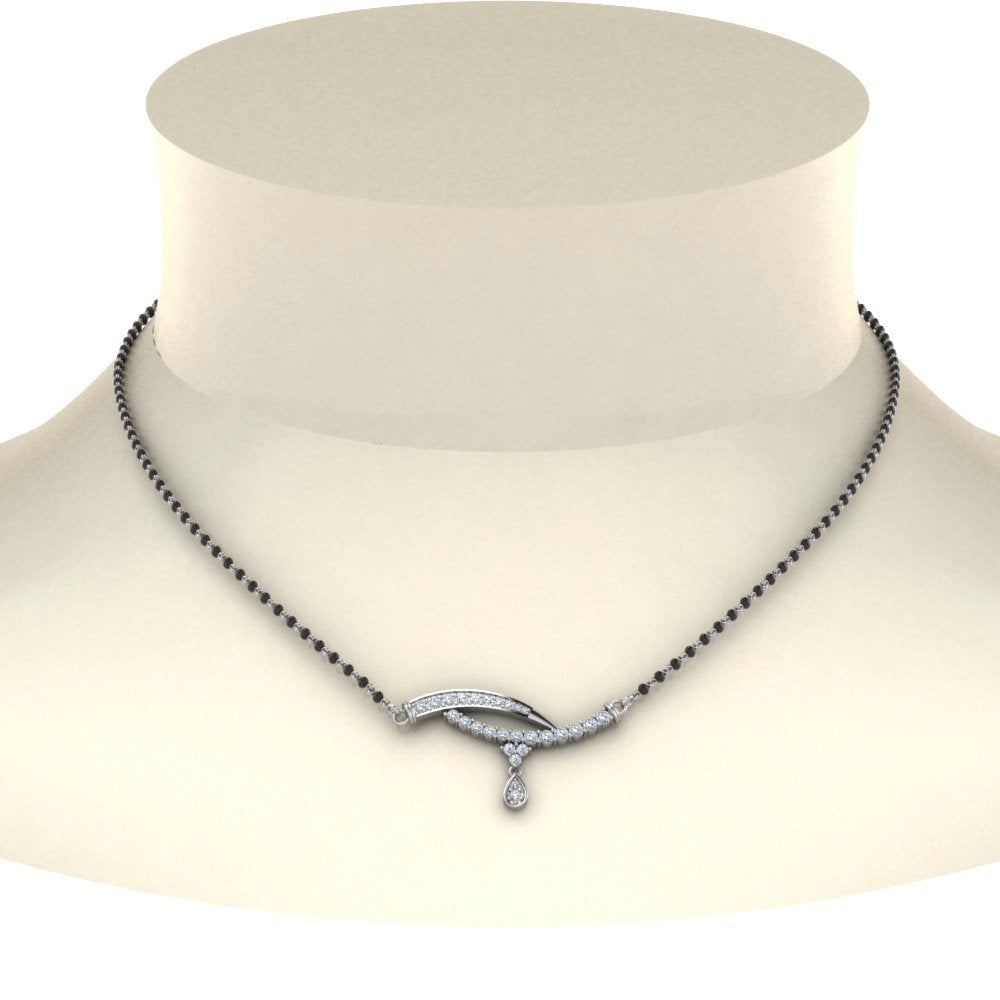 Small-Diamond-Pendant-Mangalsutra