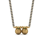 Load image into Gallery viewer, Vati-Maharashtrian-Mangalsutra-With-Emerald
